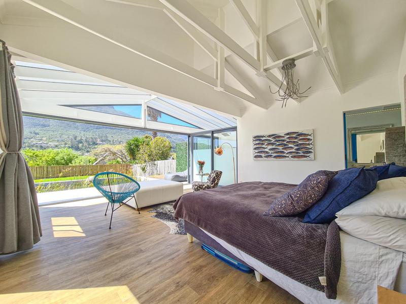 5 Bedroom Property for Sale in Hout Bay Western Cape